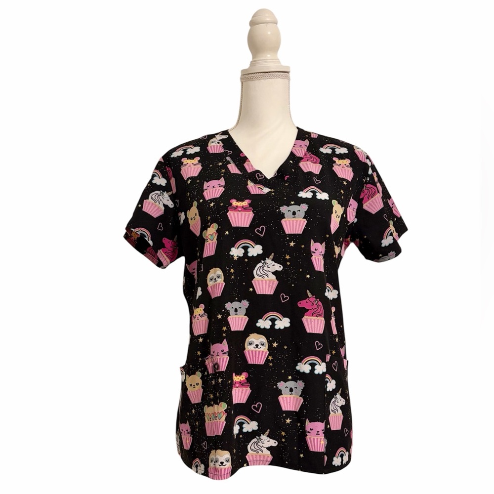 Zinnia Pink Cupcake & Animal Print Nursing Medical Scrub Top Women’s Large